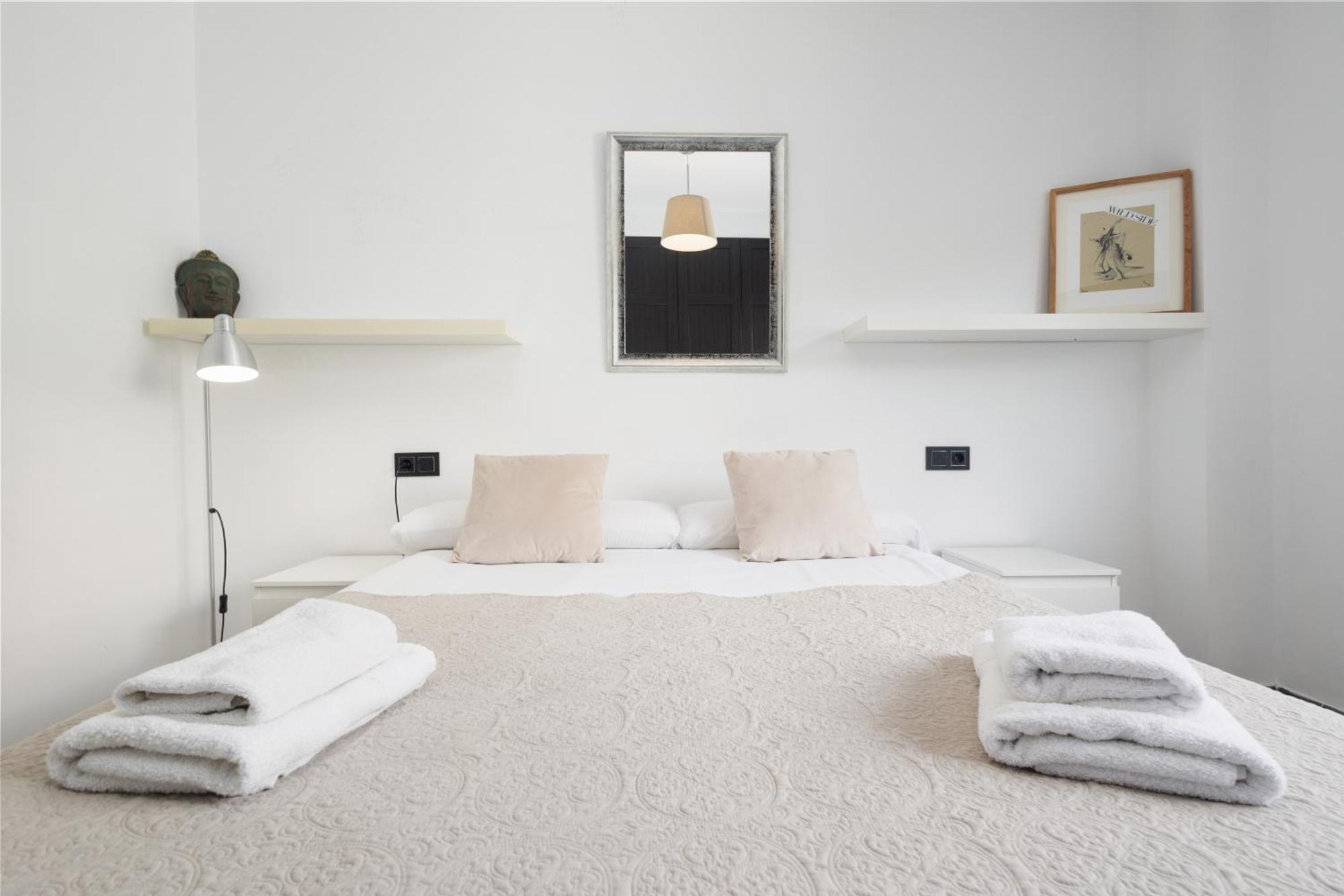 In The Centre Of With Private Parking Space Marbella