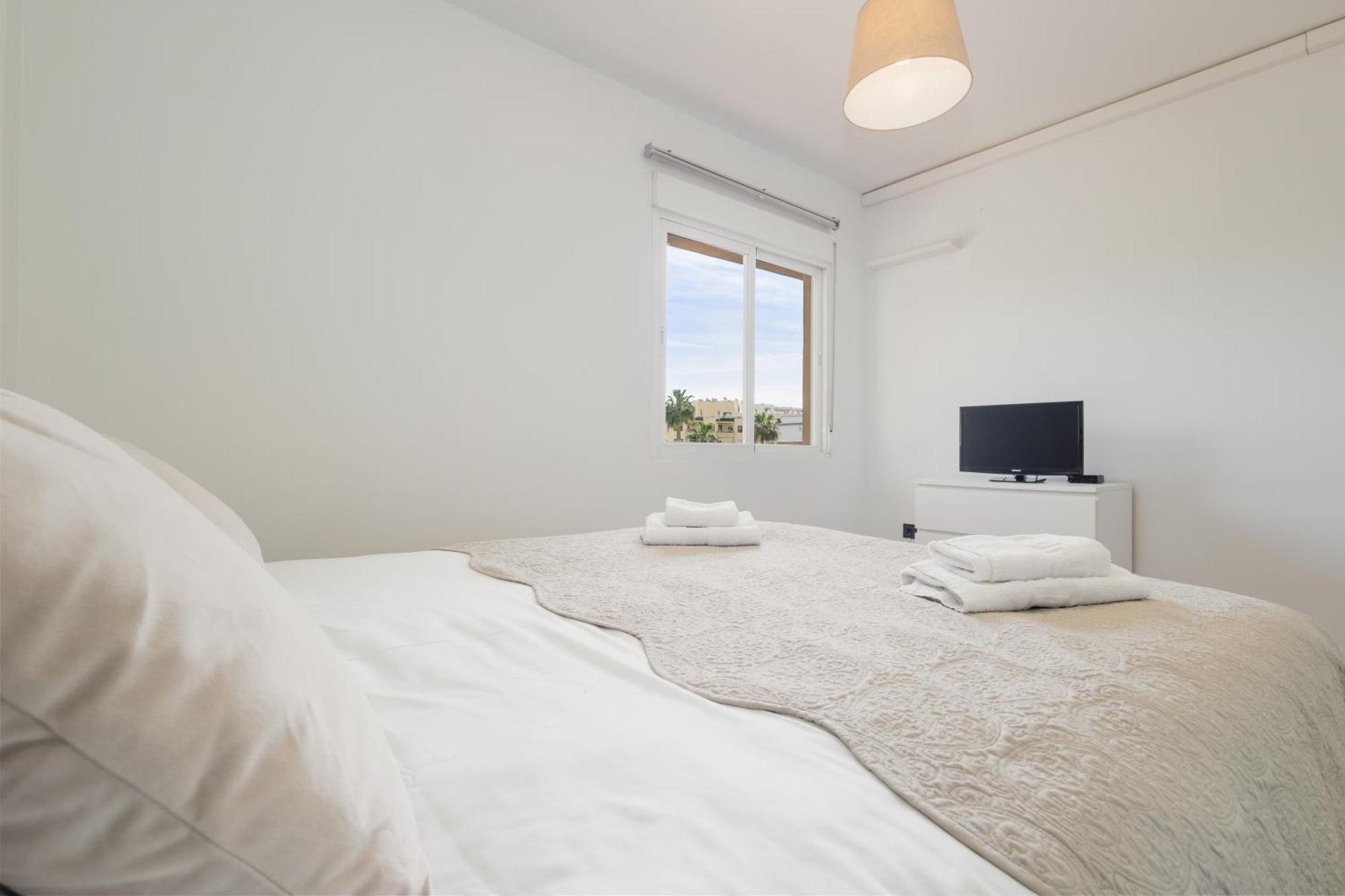 In The Centre Of With Private Parking Space Marbella